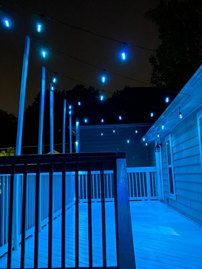 Modern 3-bedroom, Big Fence Yard, Pets Free Durham