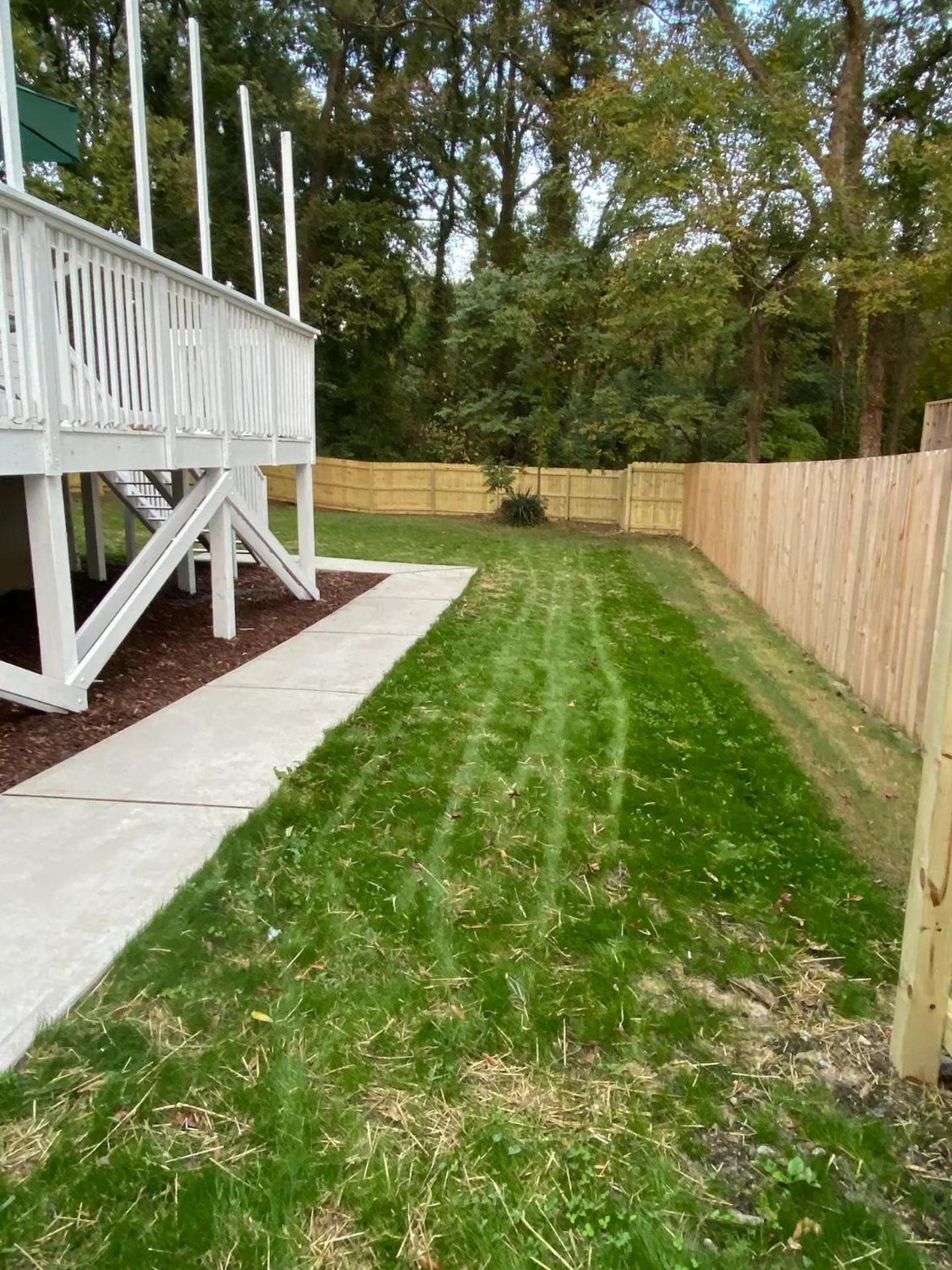 Modern 3-bedroom, Big Fence Yard, Pets Free Durham